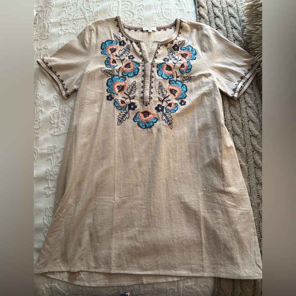 Umgee Beige Boho Mini Dress / Tunic Floral Embroidery Size L 100% Cotton